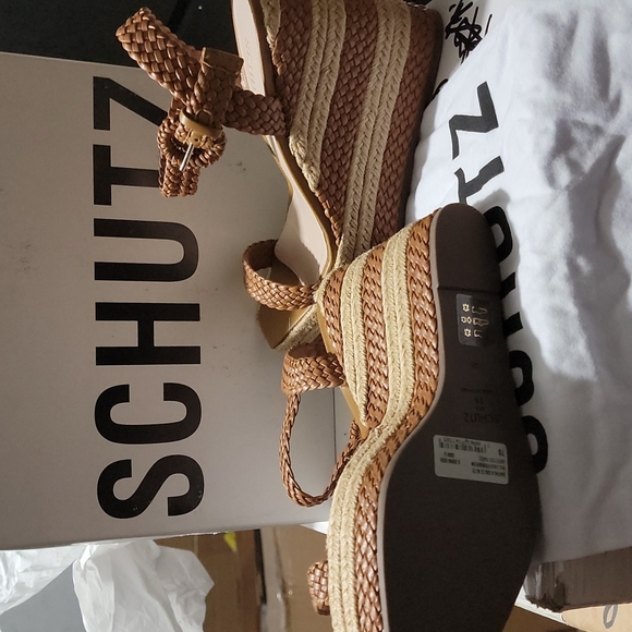 BRAND NEW INBOX SCHUTZ Size7 - Picture 4 of 4